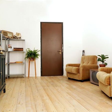 Da Lella City Centre Apartment Триест Екстериор снимка