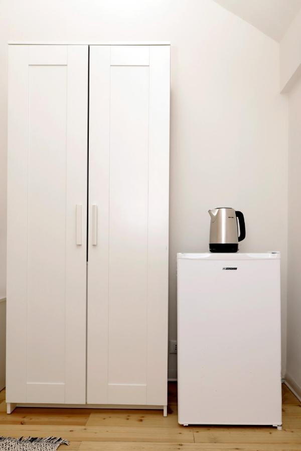 Da Lella City Centre Apartment Триест Екстериор снимка